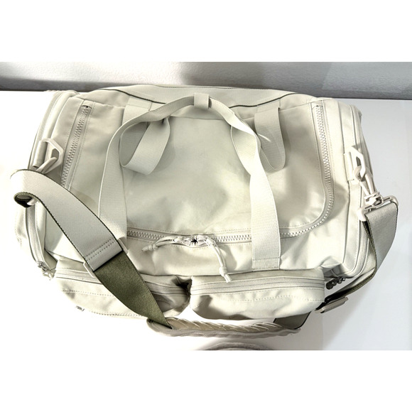 Nike Utility Power Graphic Training Duffel Bag DO6612-230 31L Stone - Picture 4 of 14